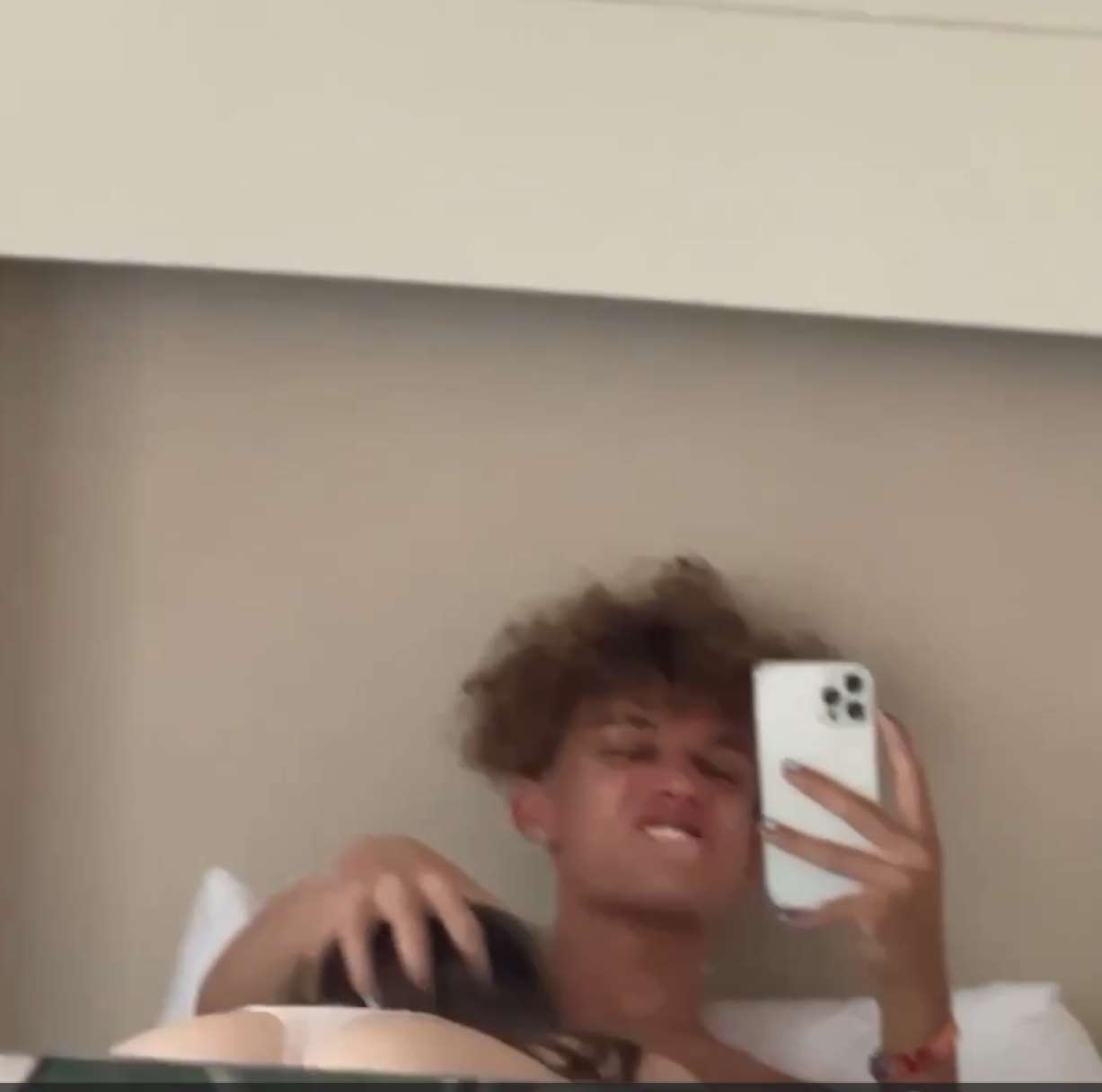 Слив паши сникерса и тати (50 горячих фото)